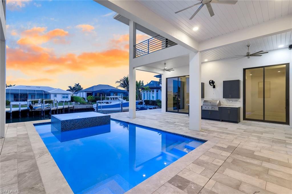 1071 Dana CT