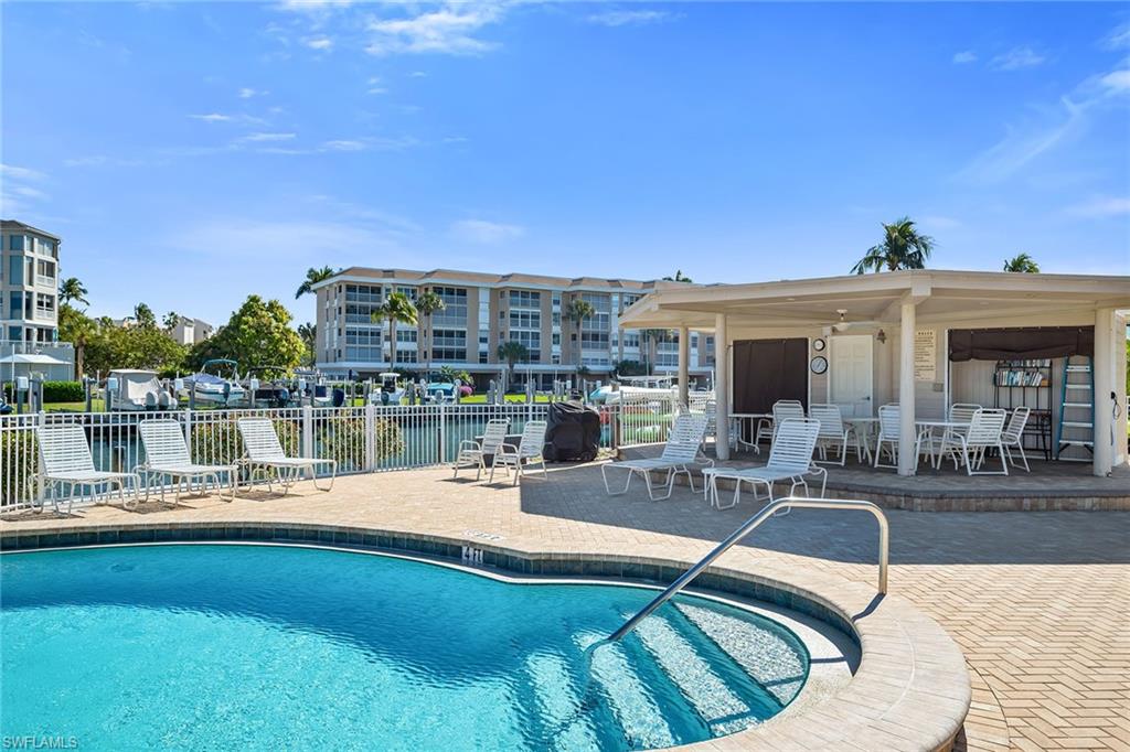 881 Panama CT 201