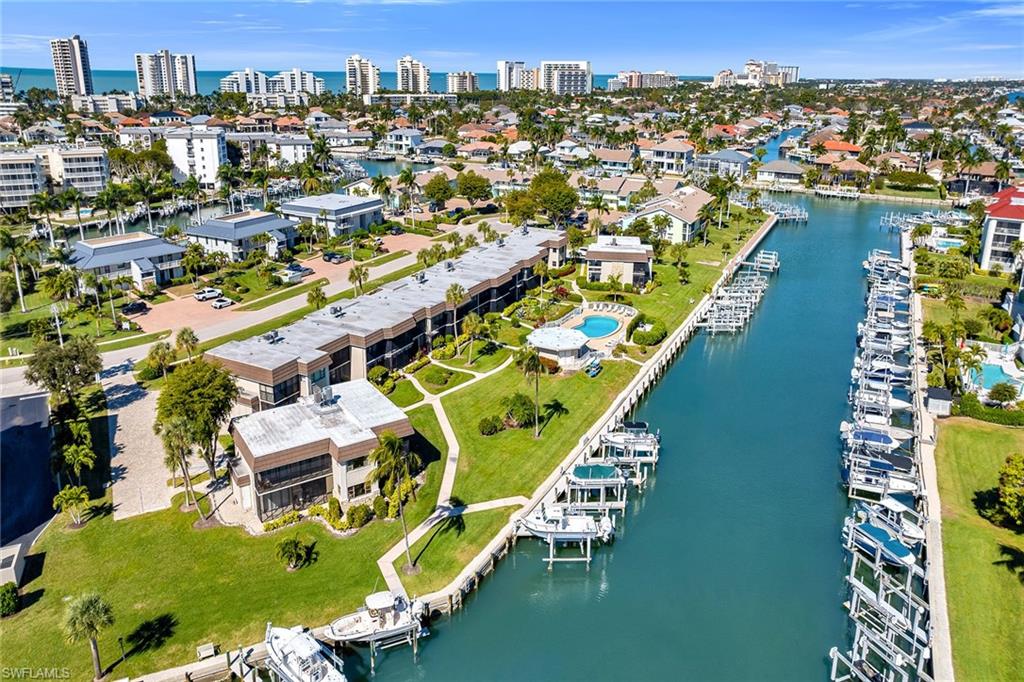 881 Panama CT 201