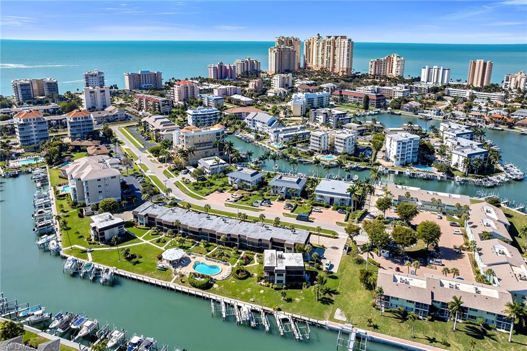 881 Panama CT 201