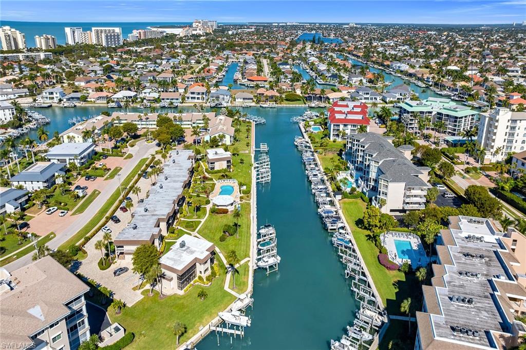 881 Panama CT 201