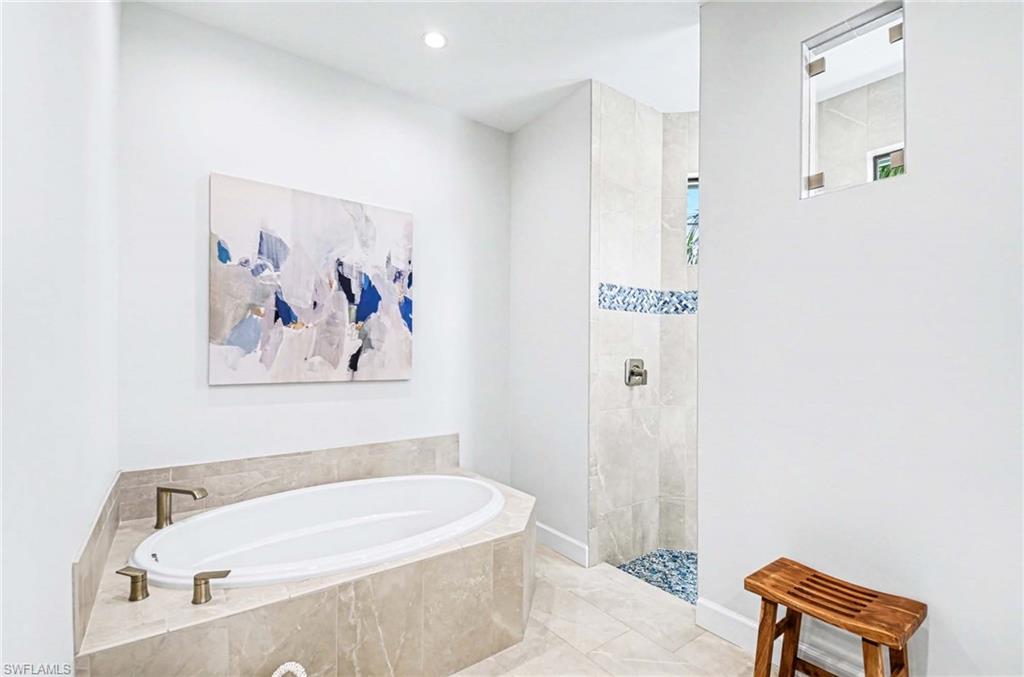 782 Saturn CT