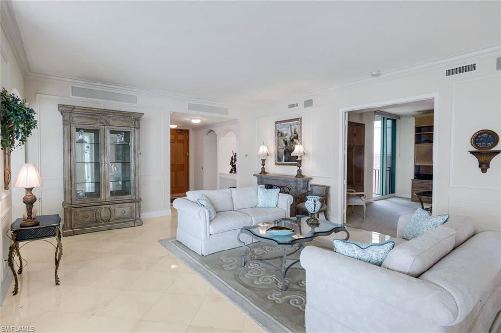 960 Cape Marco DR 1702