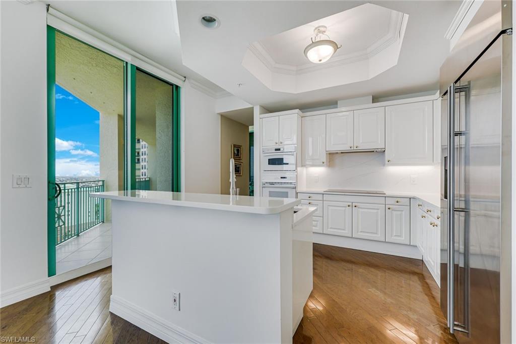 960 Cape Marco DR 1702
