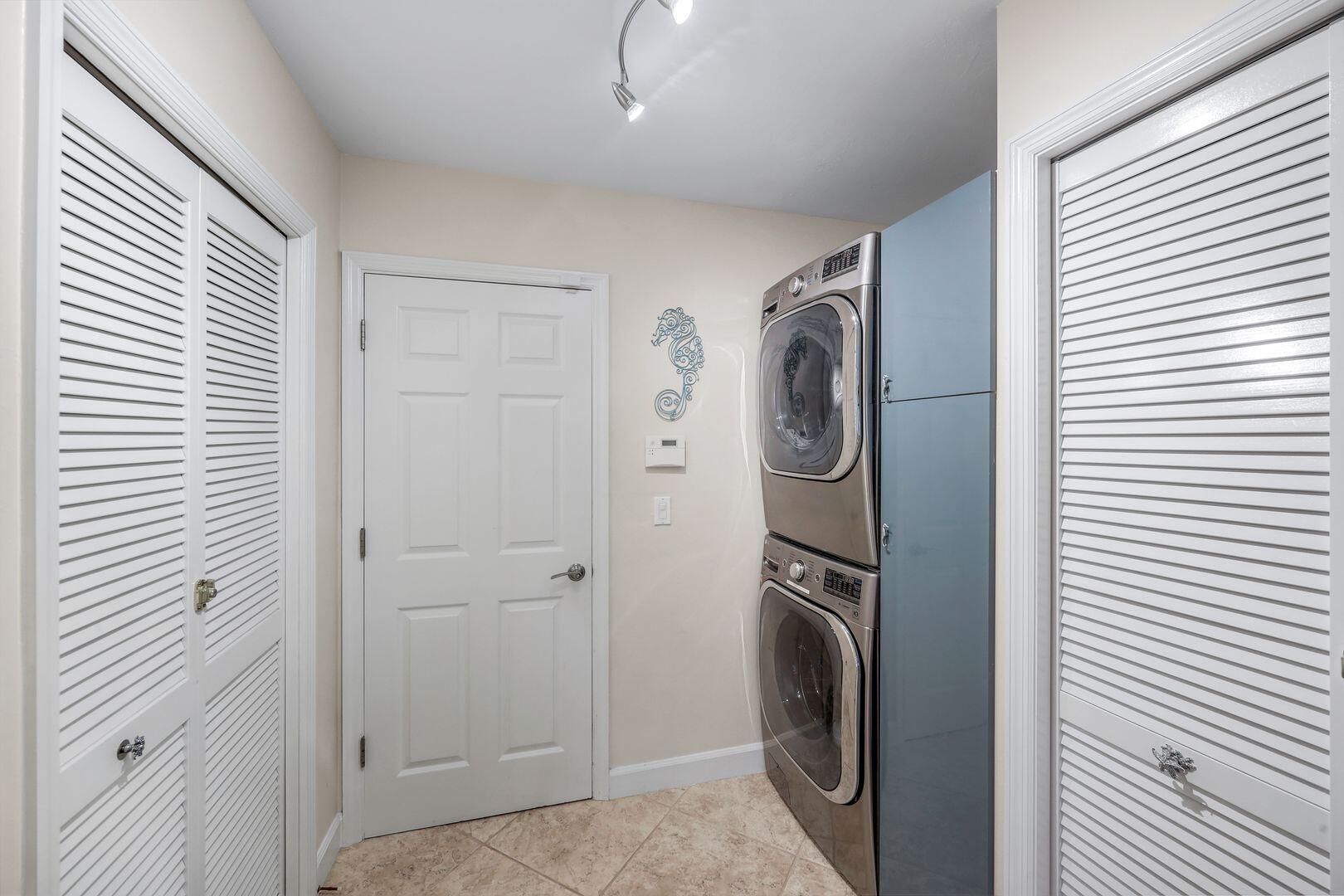 1771 HUMMINGBIRD COURT