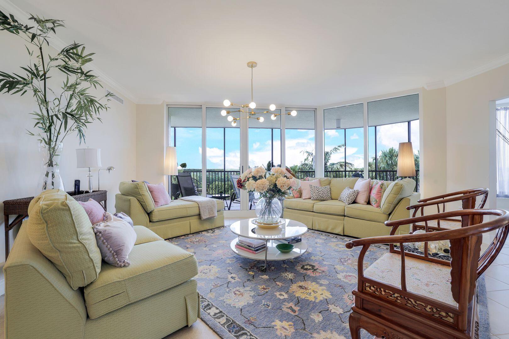 1050 BORGHESE LANE, 206