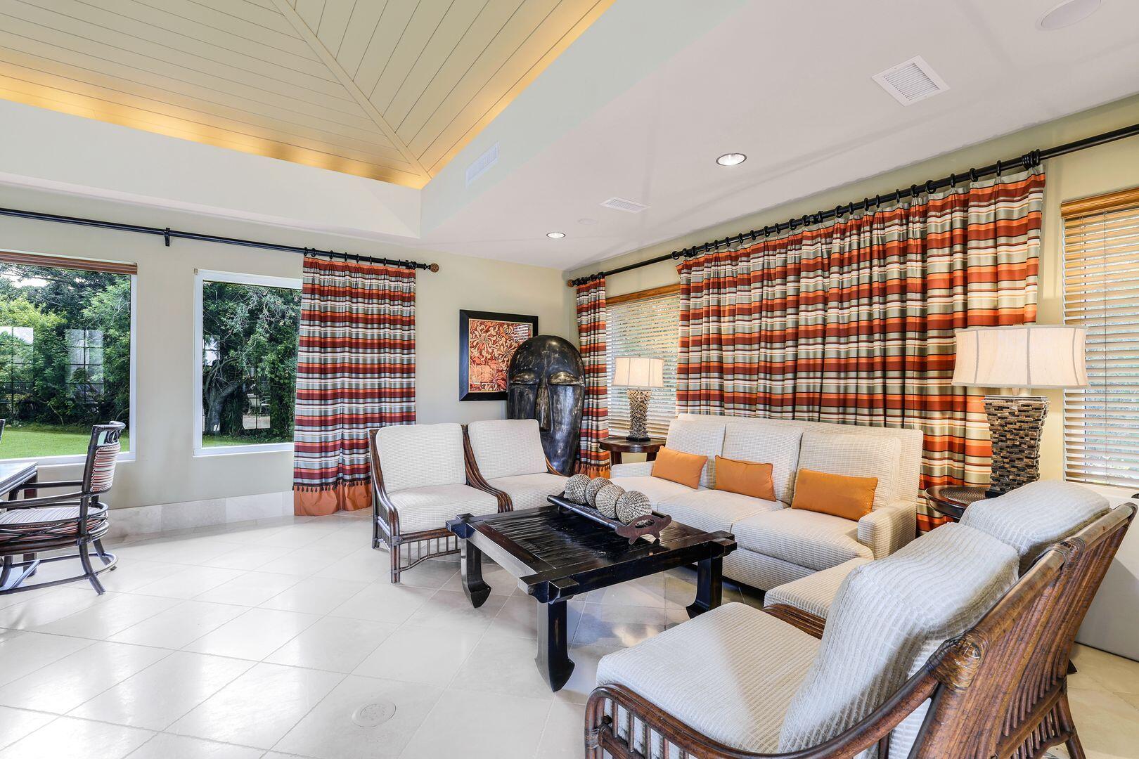 1050 BORGHESE LANE, 206