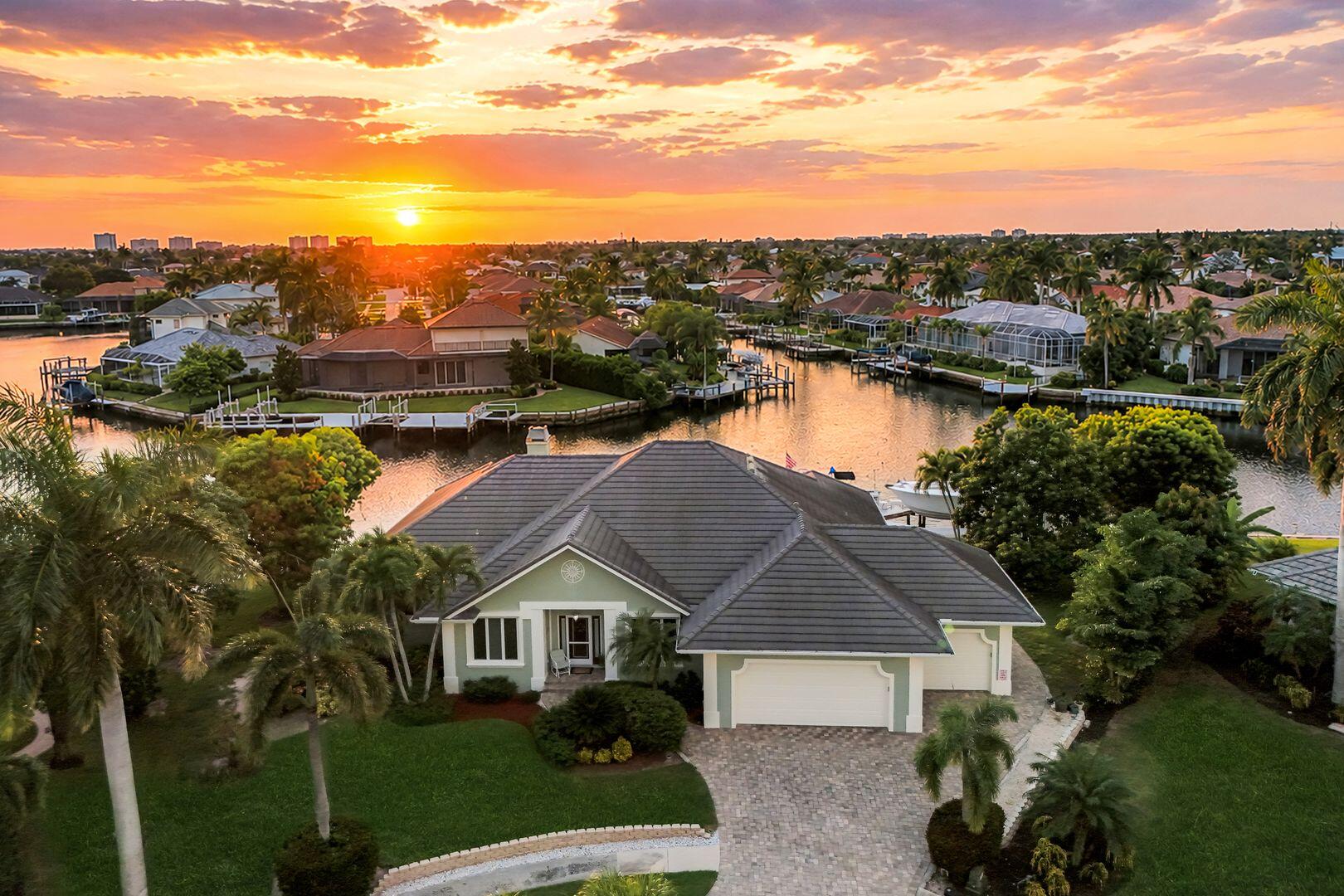 60 COVEWOOD COURT