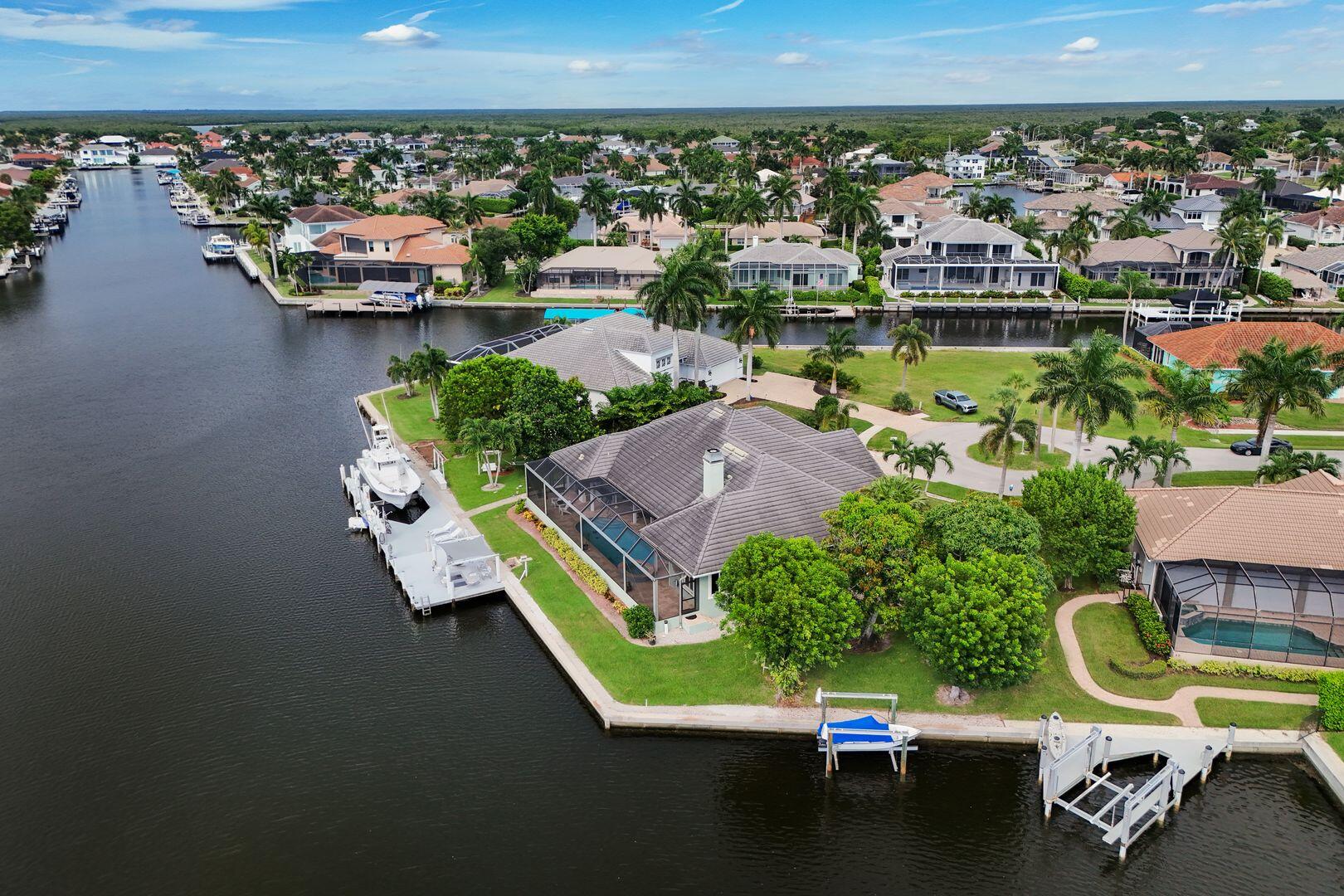 60 COVEWOOD COURT