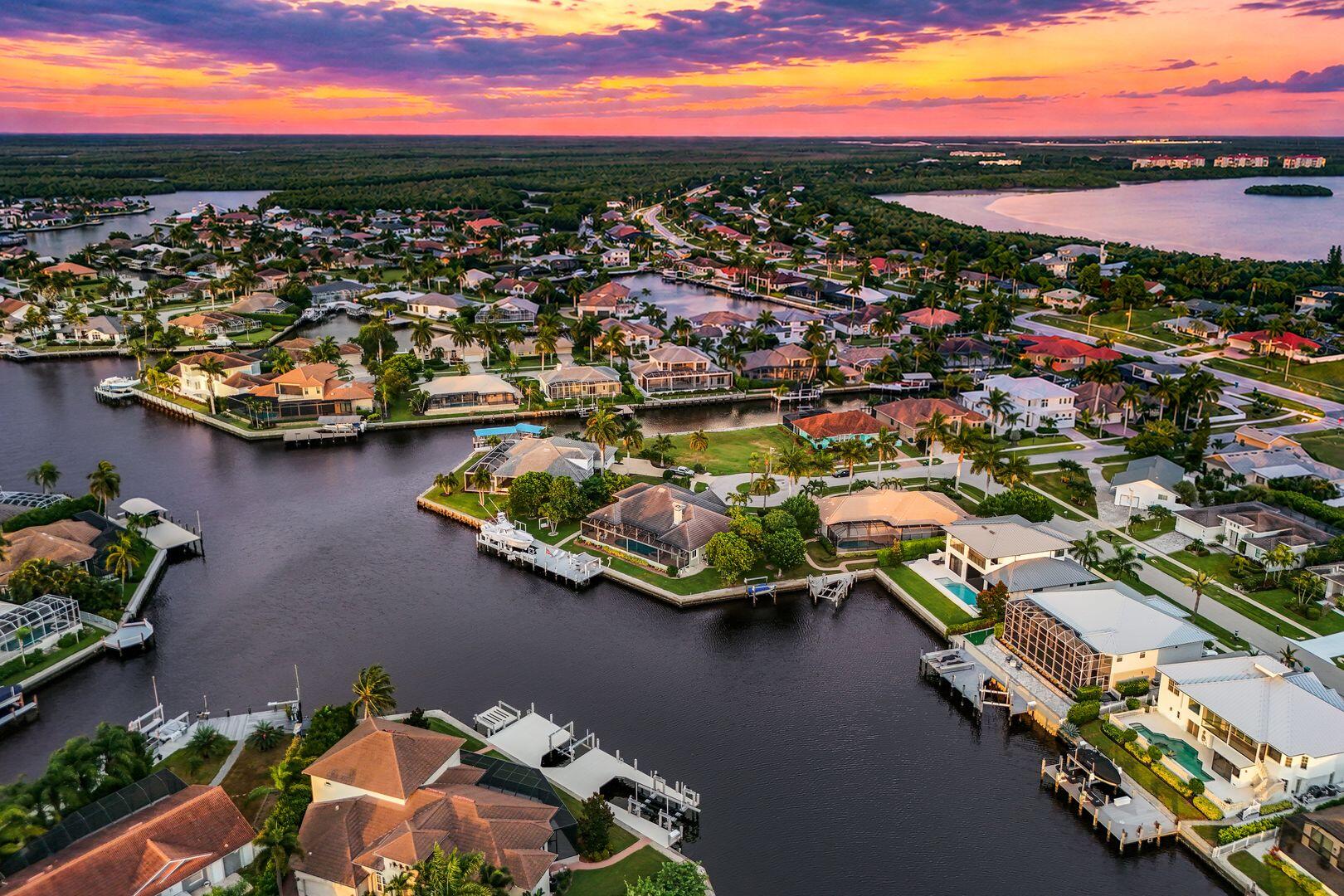 60 COVEWOOD COURT