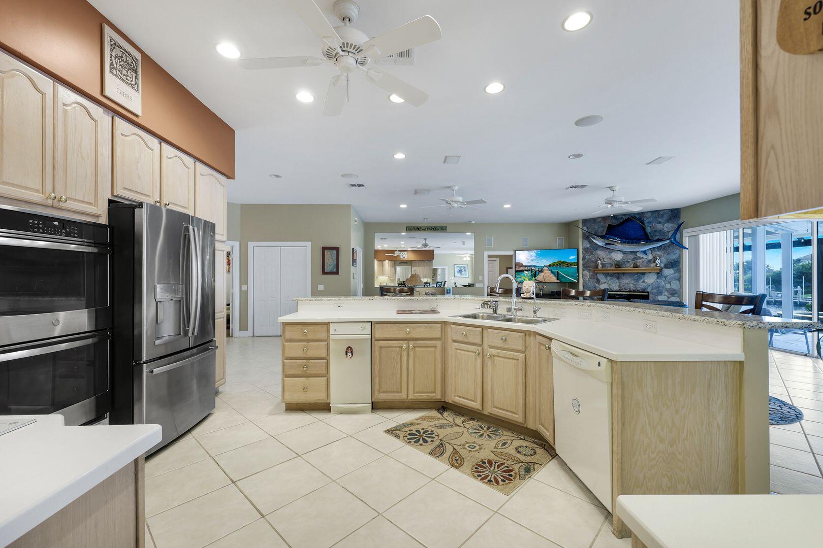 60 COVEWOOD COURT