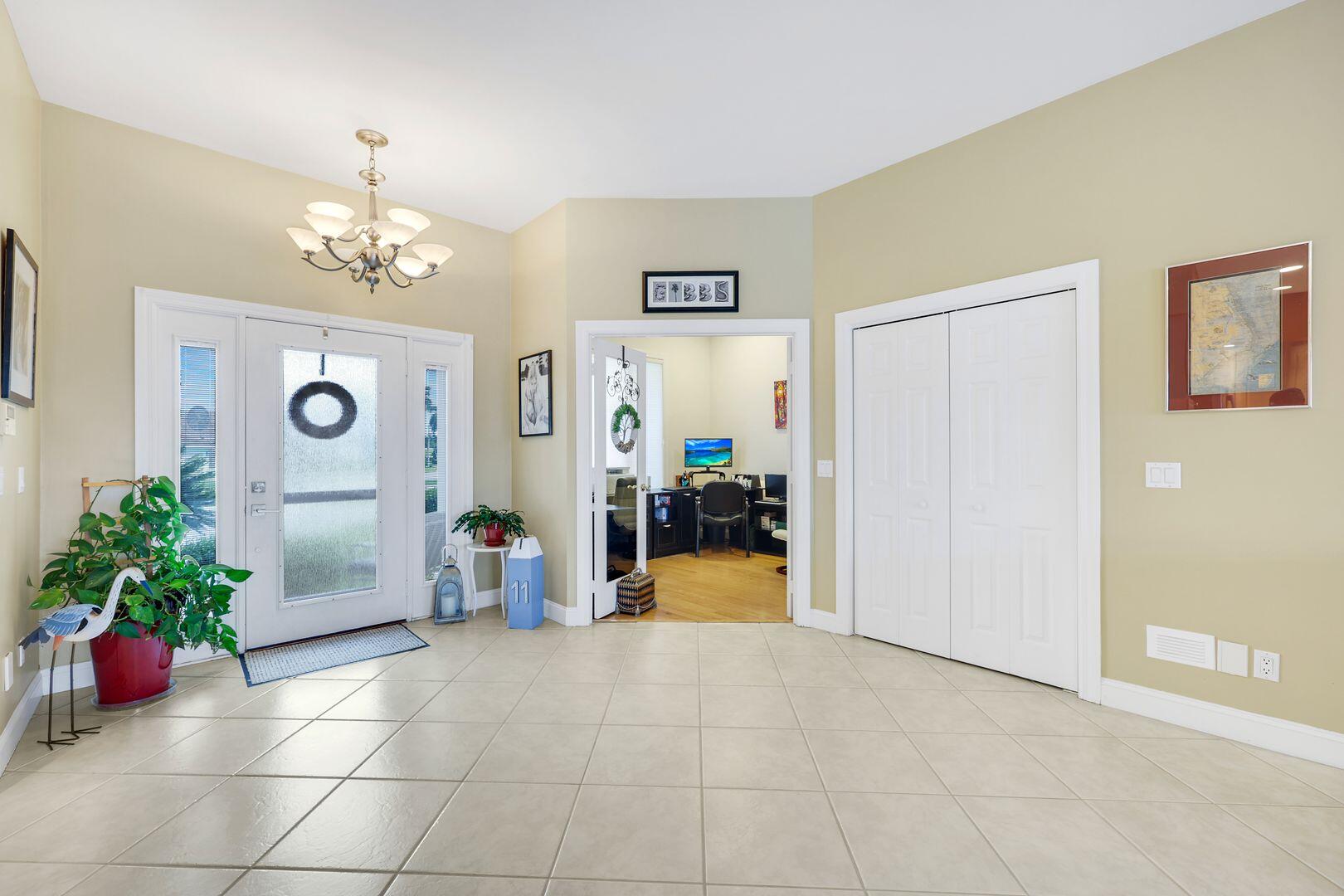 60 COVEWOOD COURT
