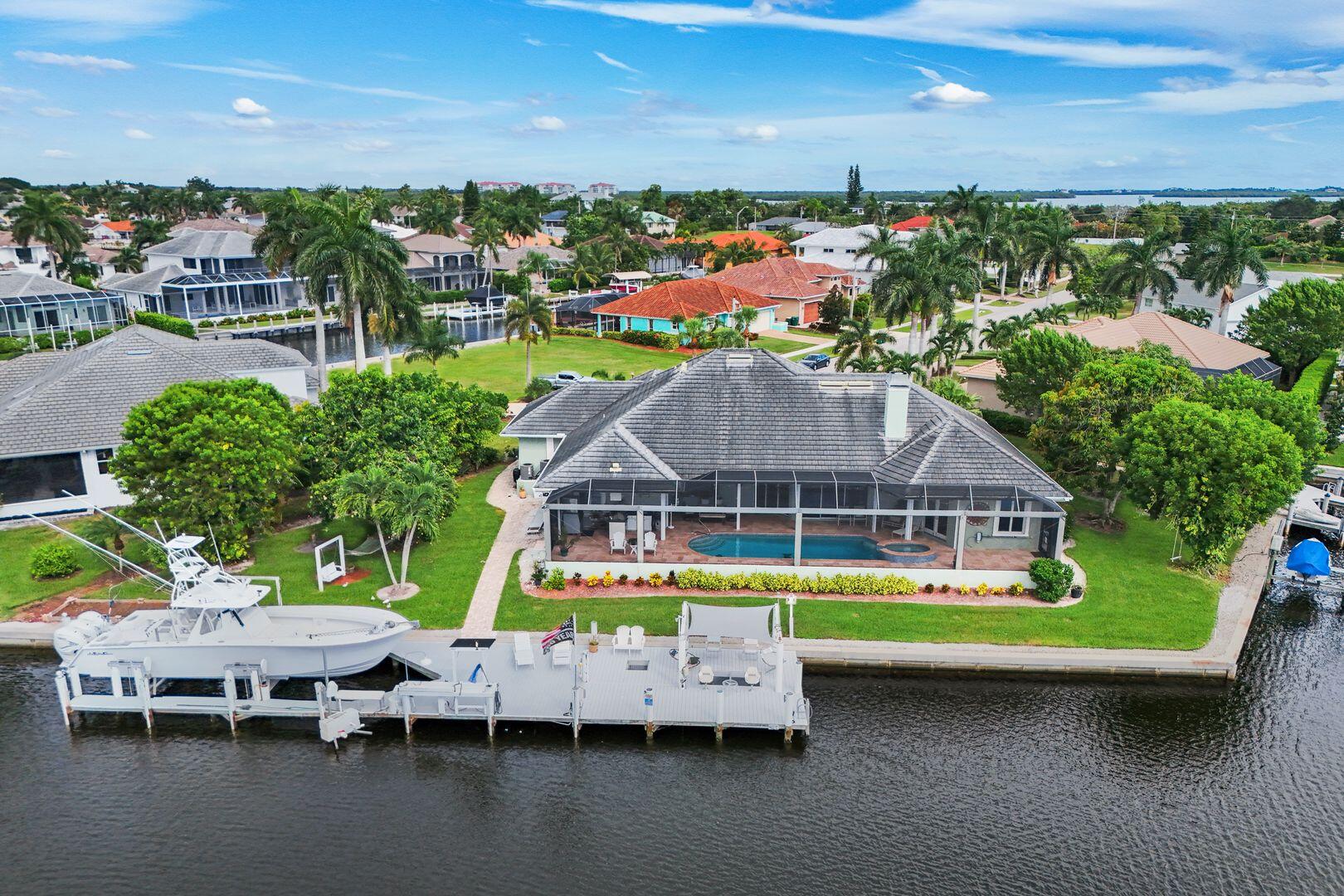 60 COVEWOOD COURT