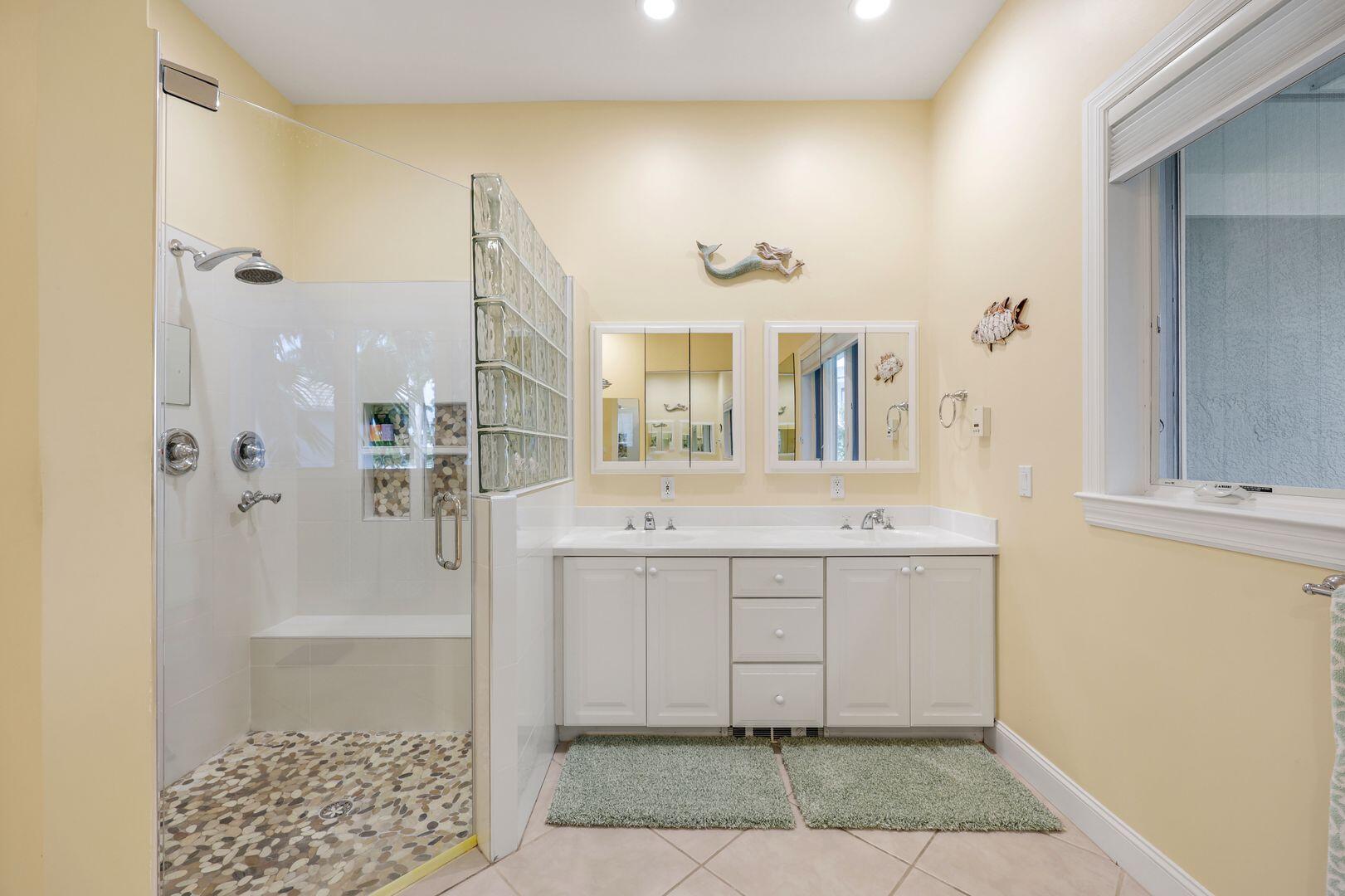 60 COVEWOOD COURT