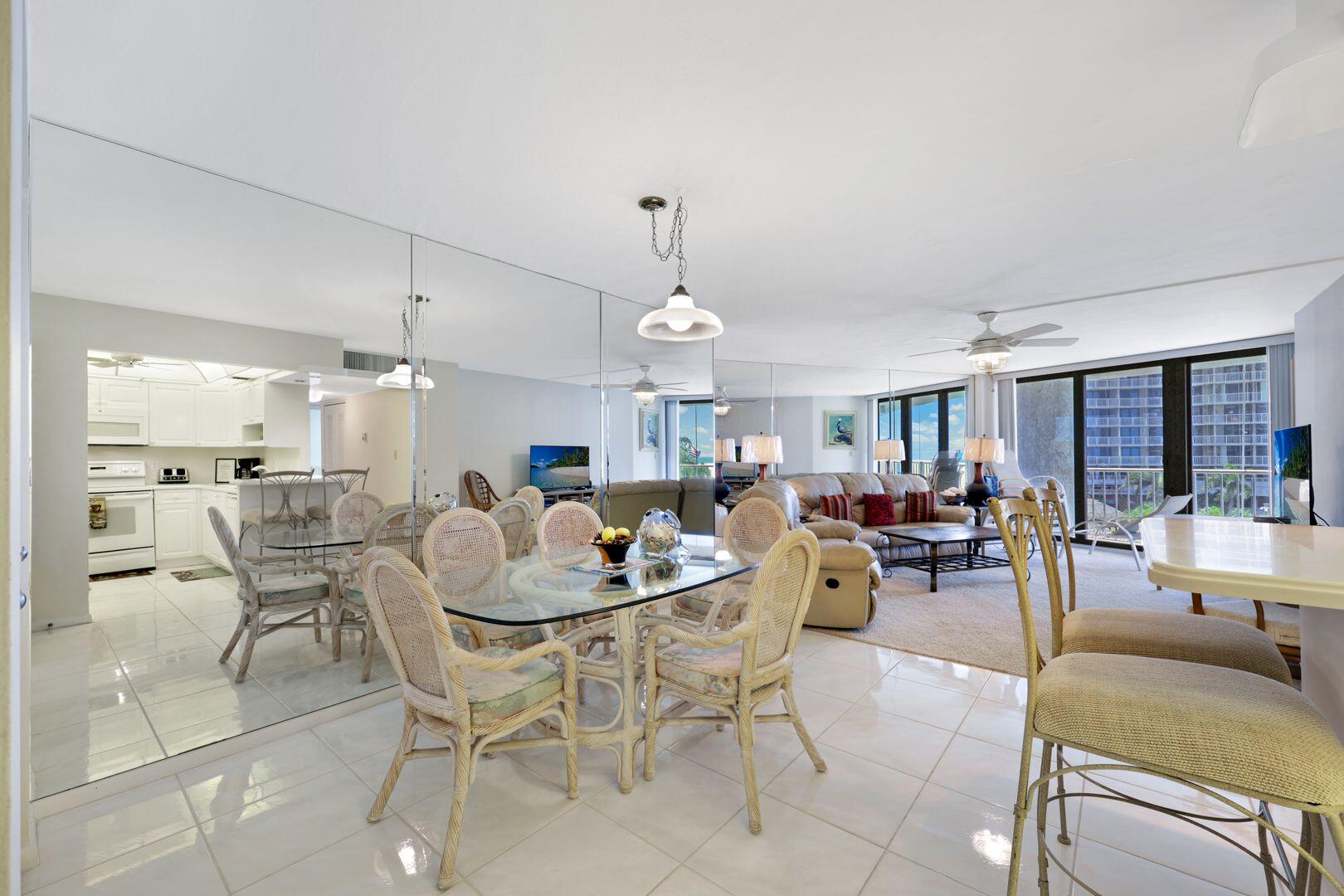 320 SEAVIEW COURT, 307