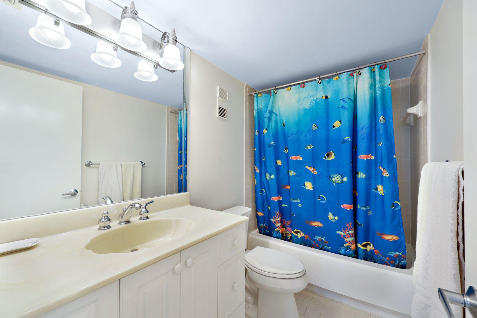 320 SEAVIEW COURT, 307