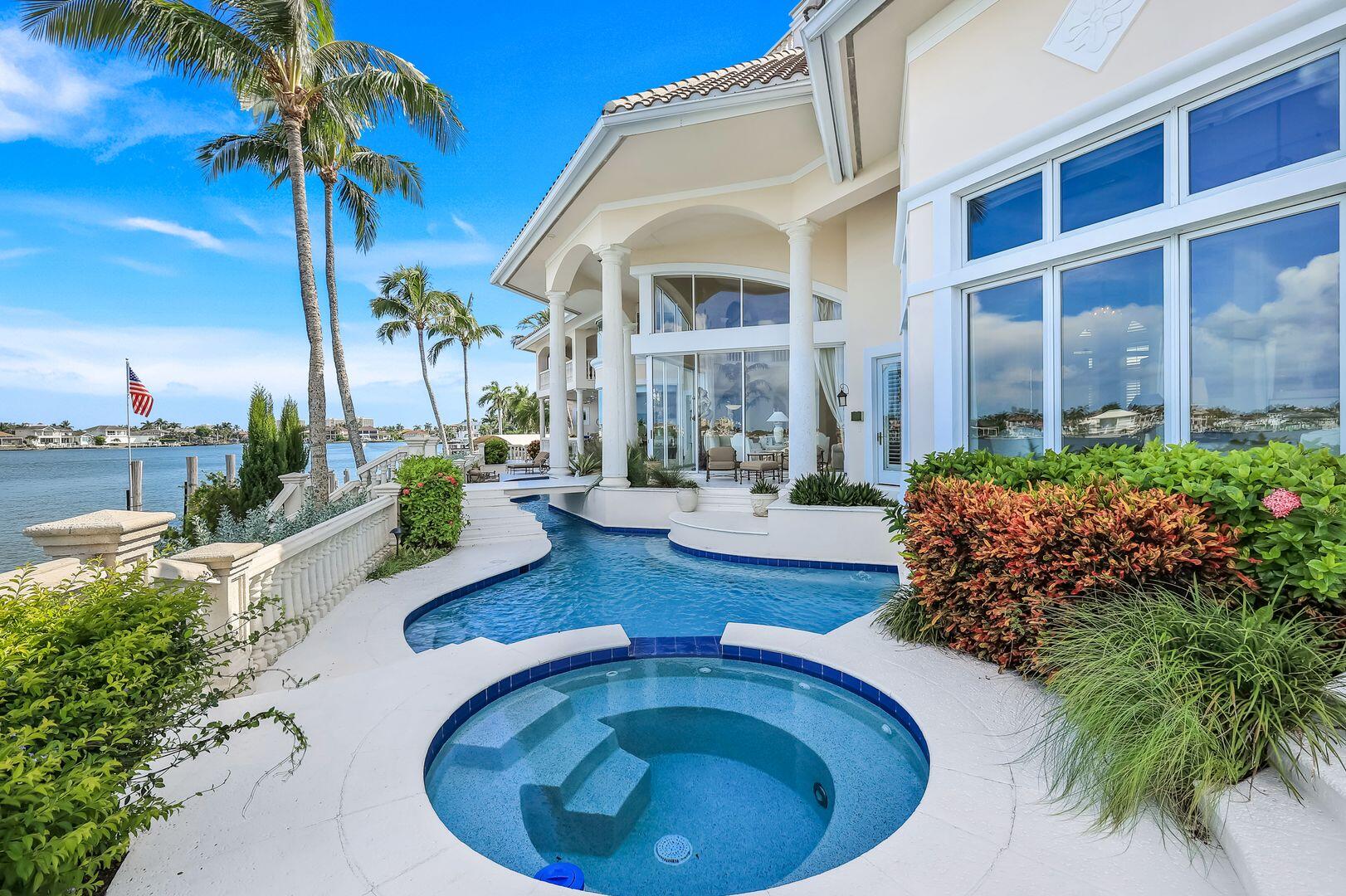 490 RENARD COURT
