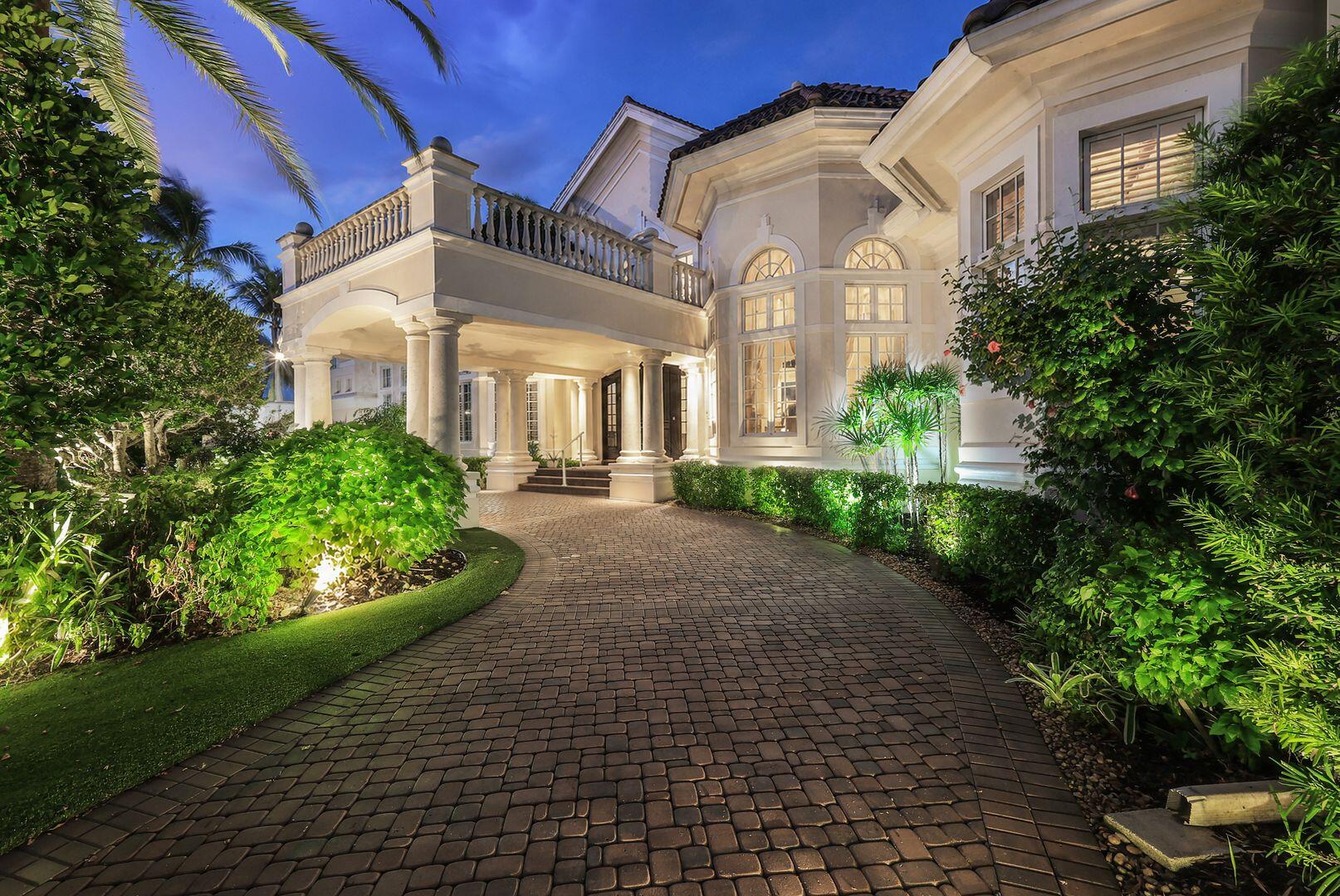 490 RENARD COURT