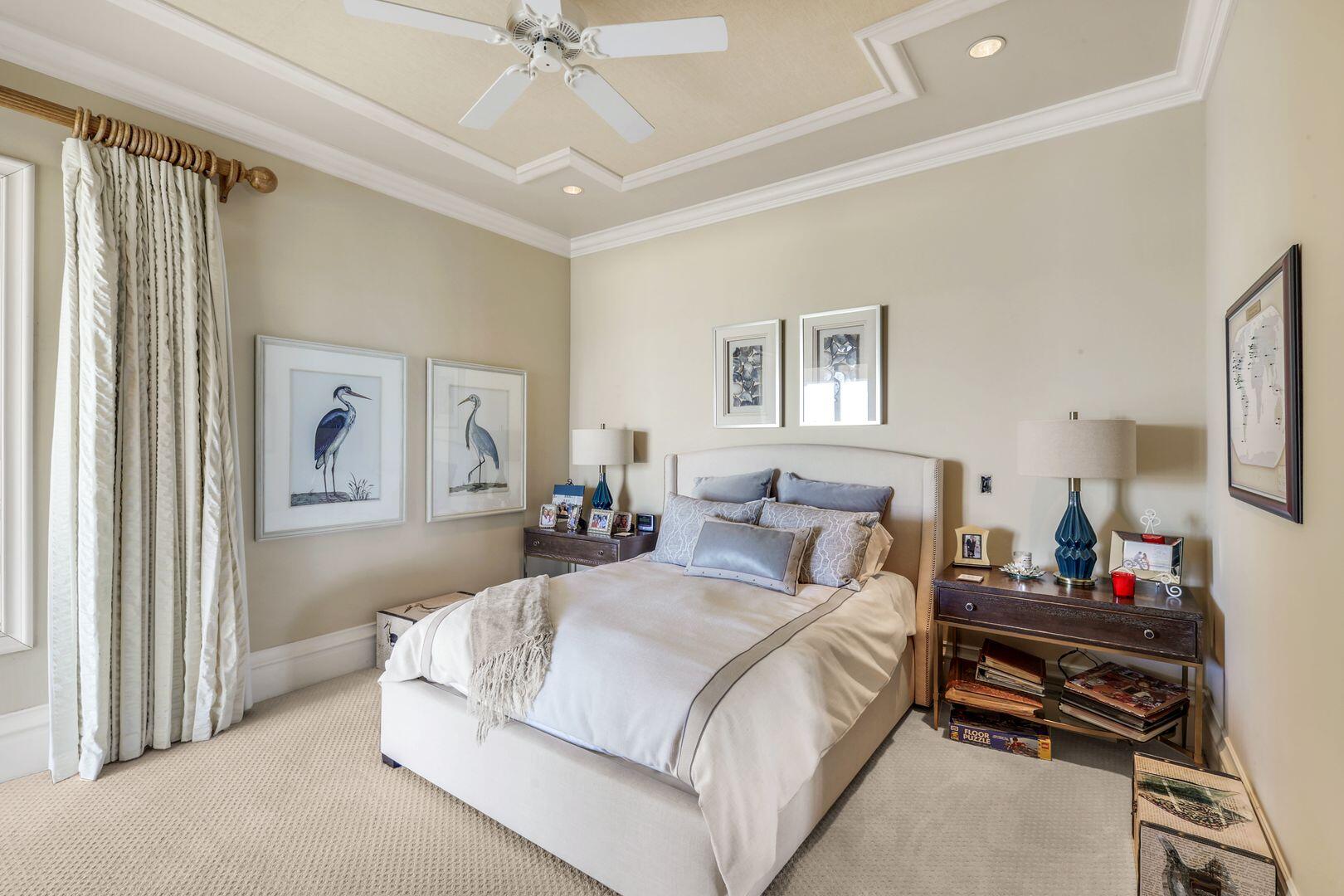 490 RENARD COURT
