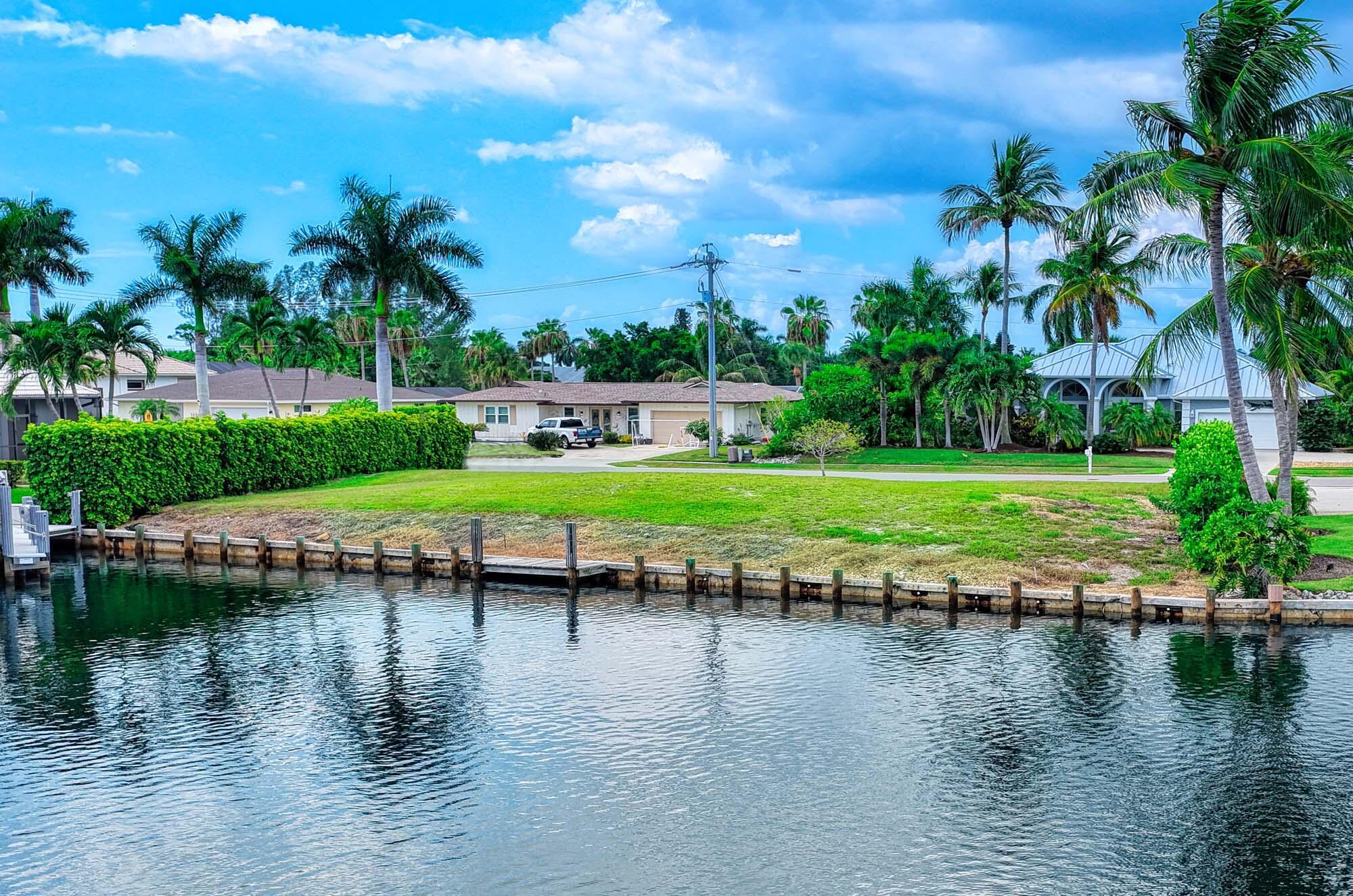 1511 JAMAICA COURT