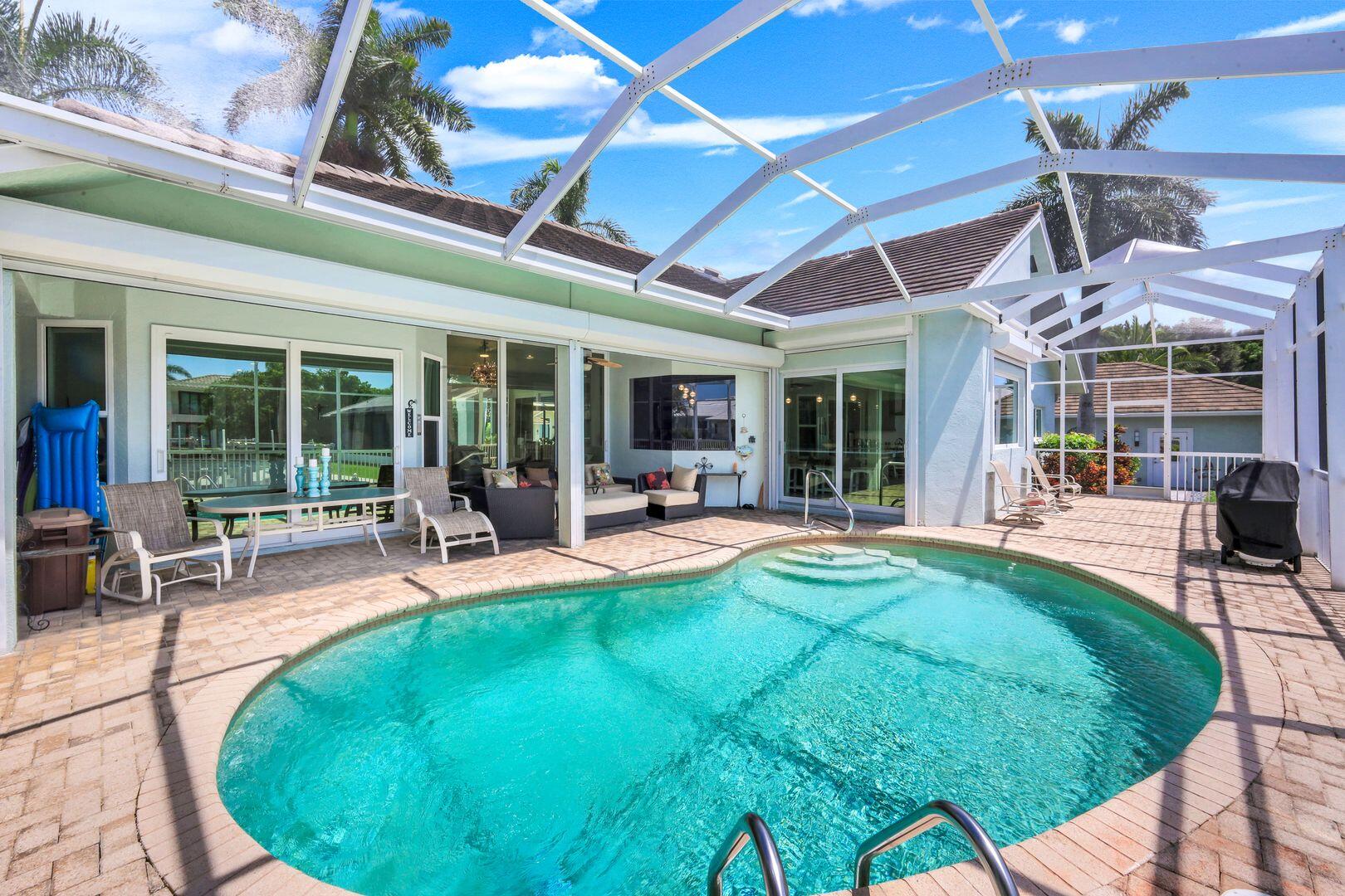 200 N BARFIELD DRIVE