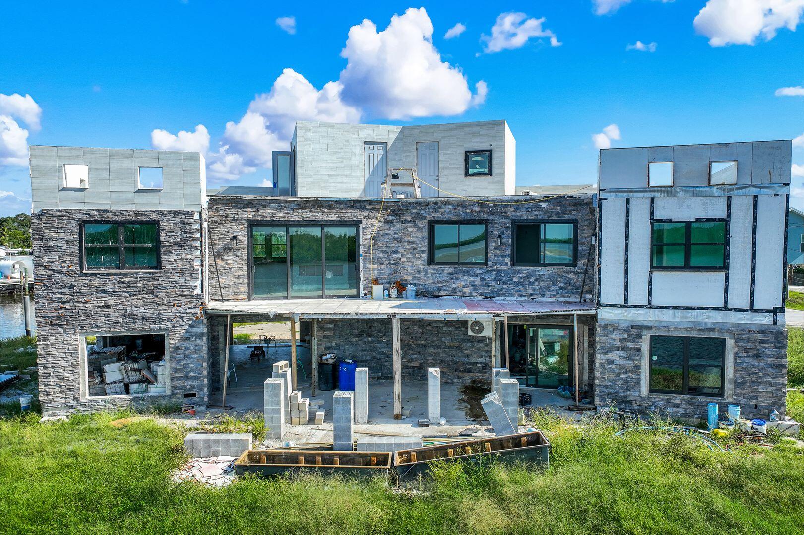 246 N HARBOR PLACE