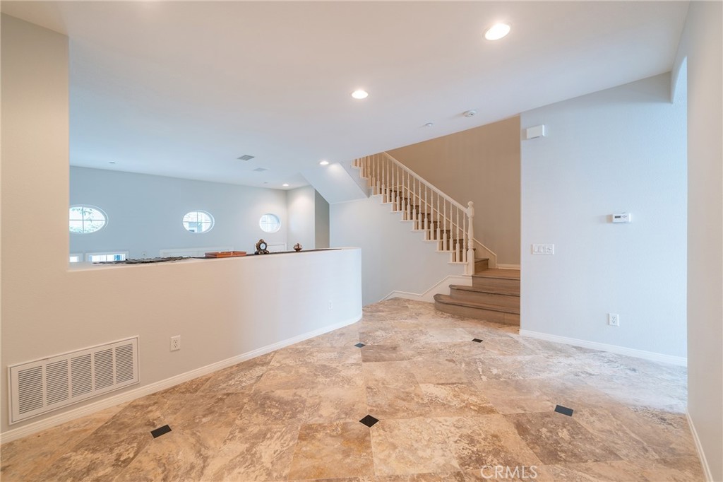 6267 Pacific Pointe Drive