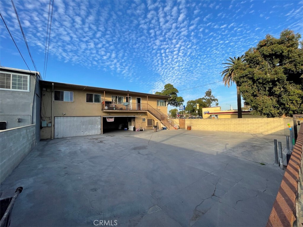 800 W Willow Street