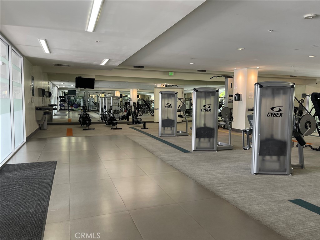 1234 Wilshire Boulevard 127