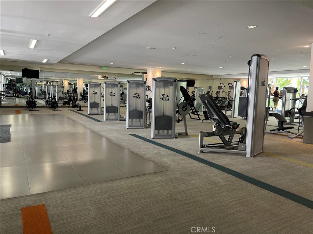 1234 Wilshire Boulevard 127