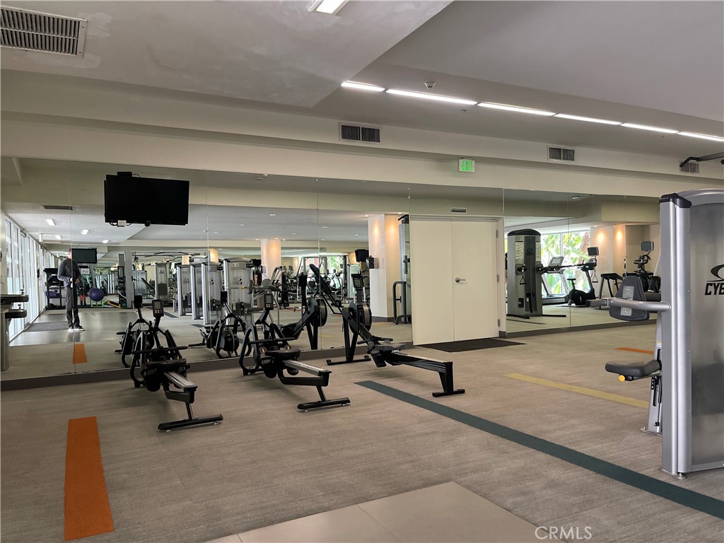 1234 Wilshire Boulevard 127