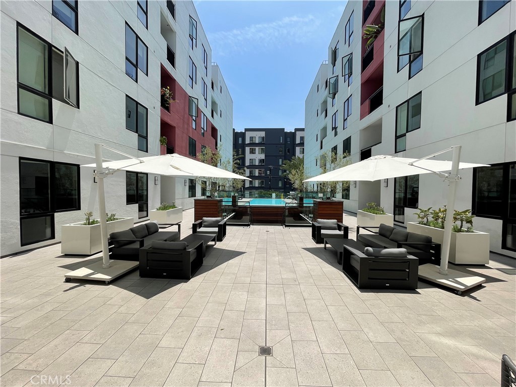1234 Wilshire Boulevard 127