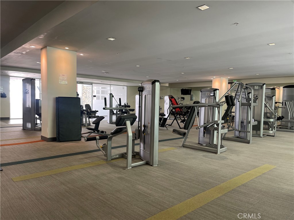1234 Wilshire Boulevard 127