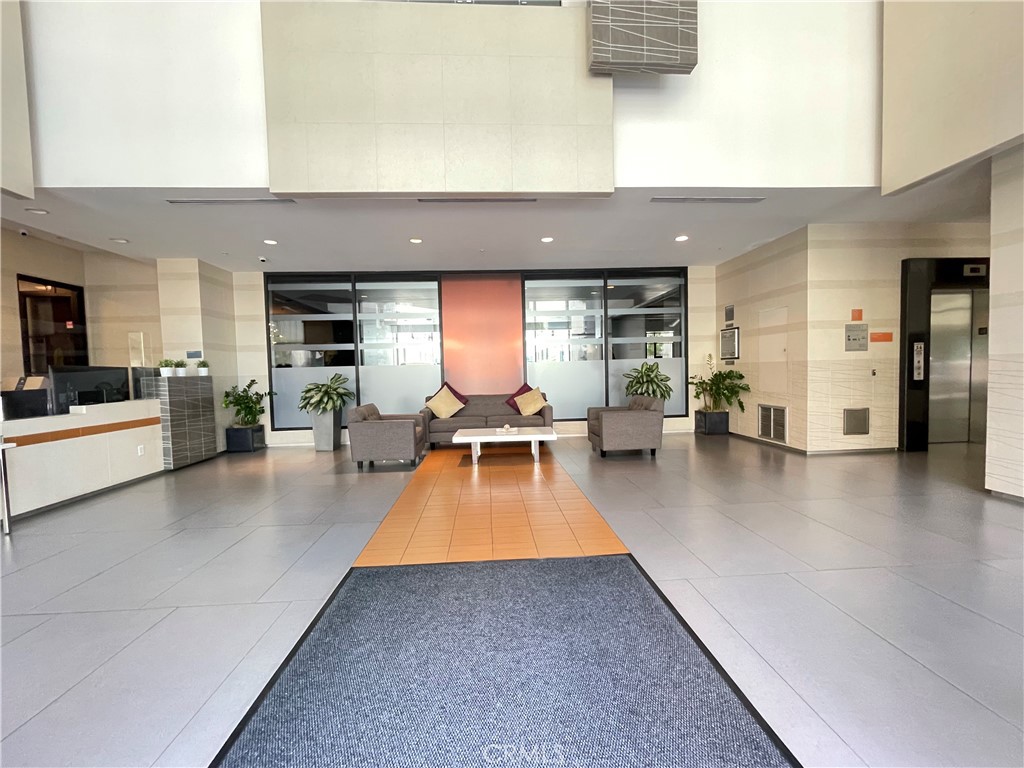 1234 Wilshire Boulevard 127