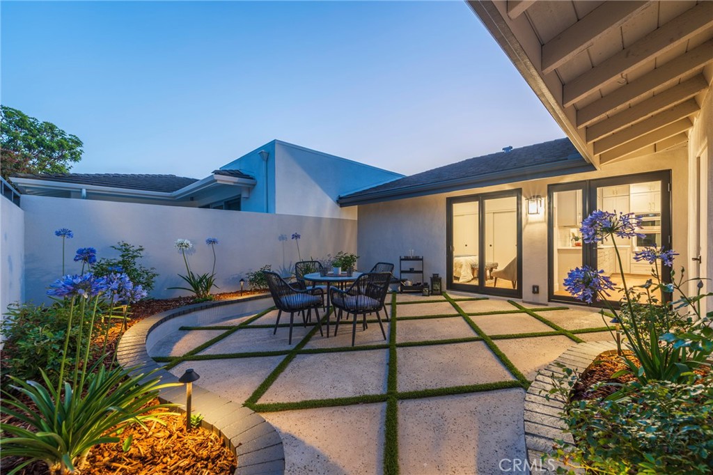 35 Beachcomber Drive