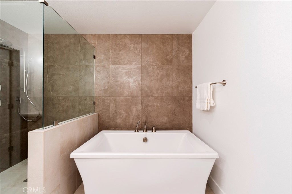 35 Beachcomber Drive