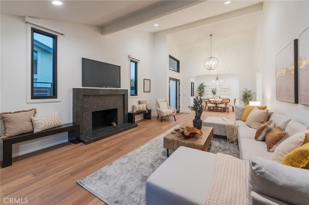 35 Beachcomber Drive