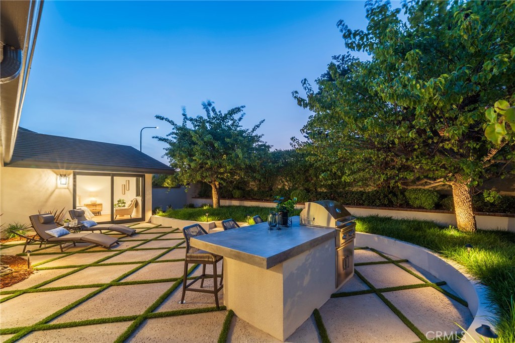 35 Beachcomber Drive