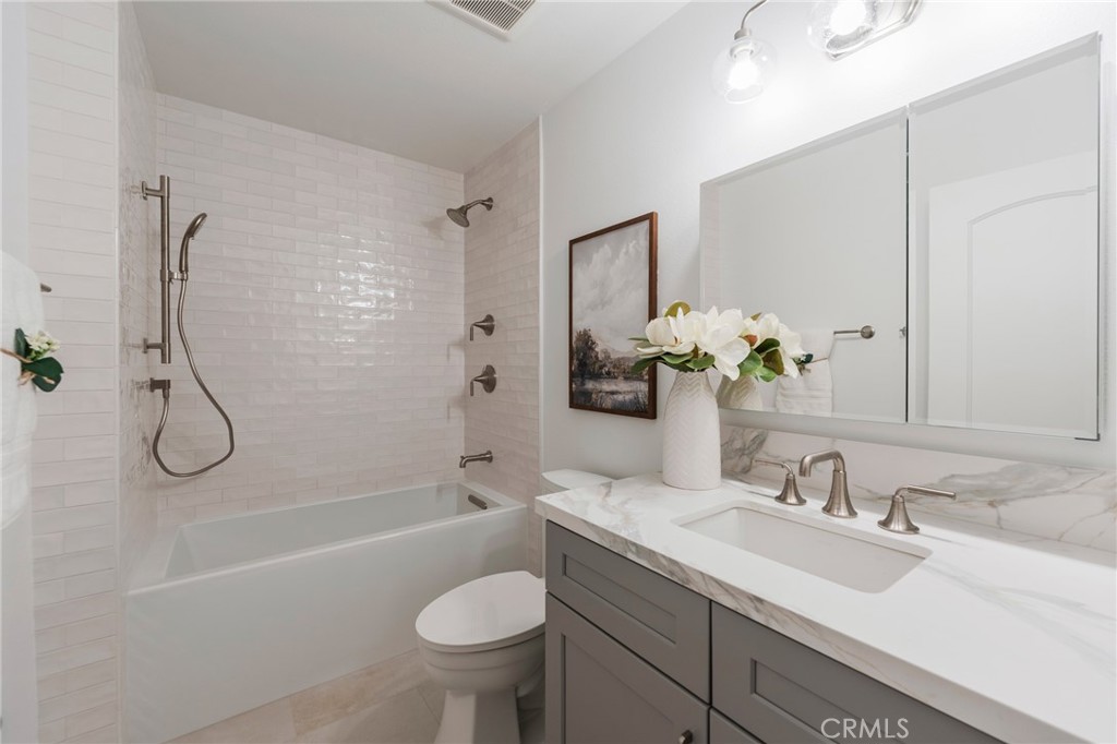 35 Beachcomber Drive