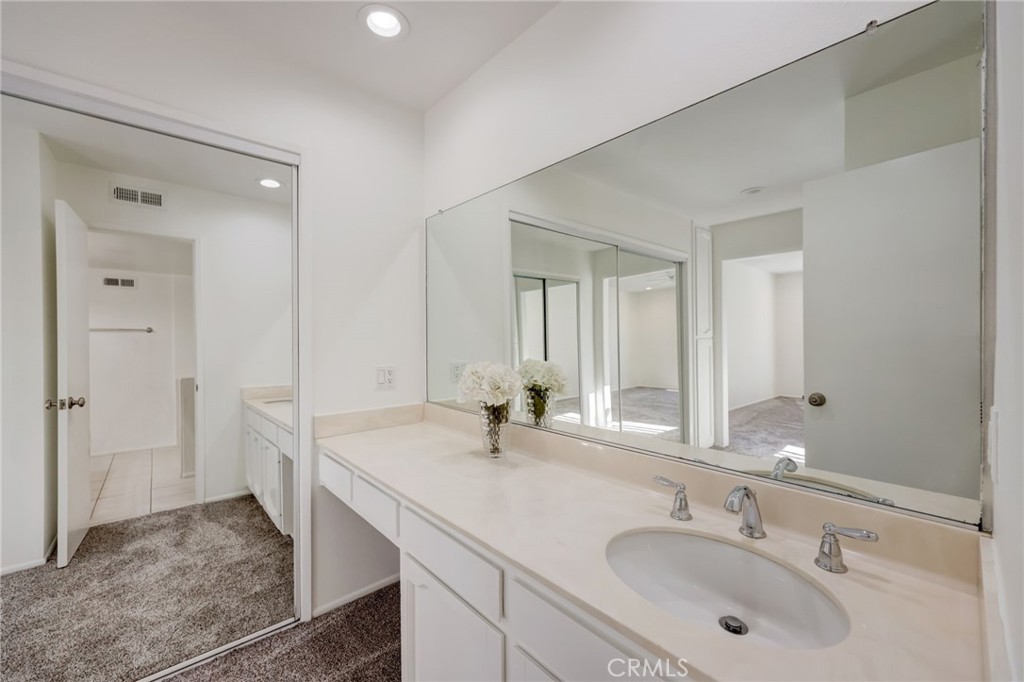 33816 Colegio Drive