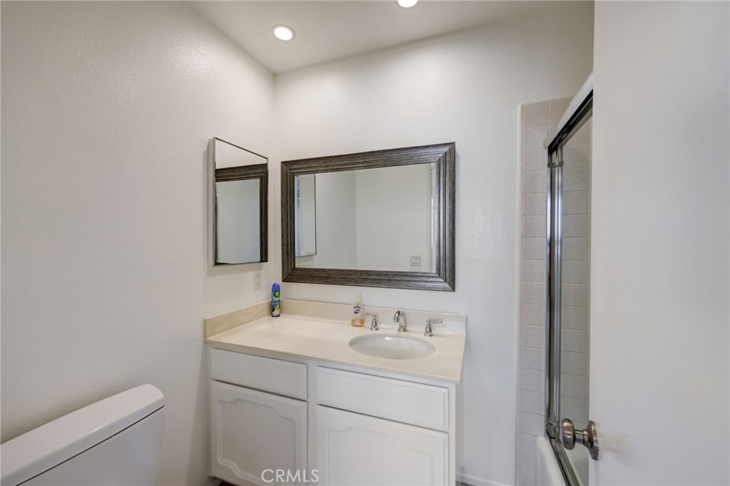 33816 Colegio Drive