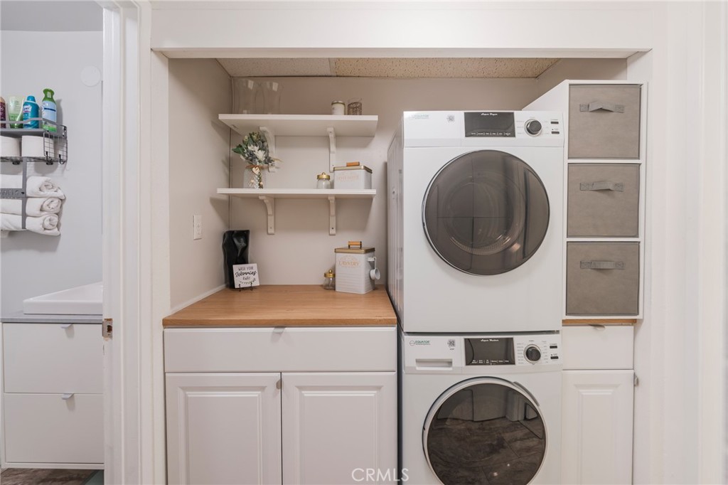 950 N Kings Road 245