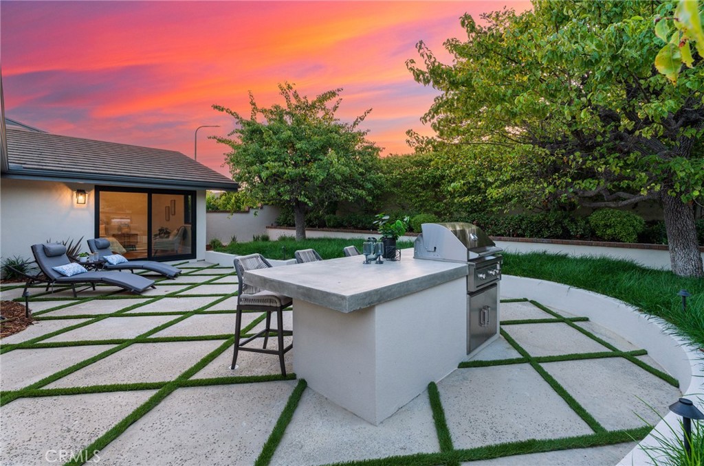 35 Beachcomber Drive