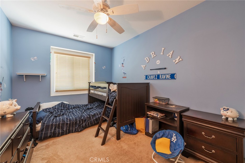 17073 Spring Canyon