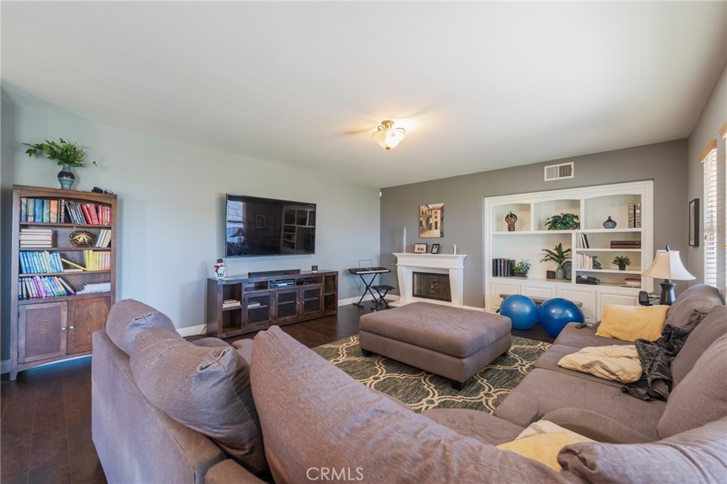 17073 Spring Canyon