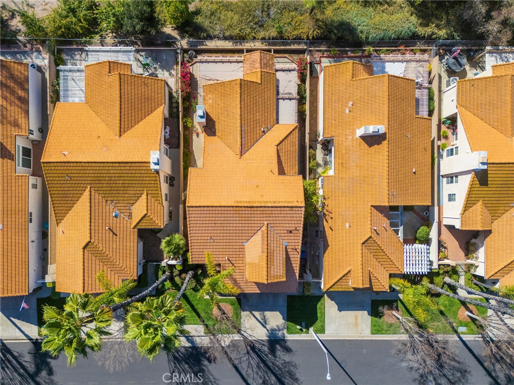 24181 Via Prima Vera