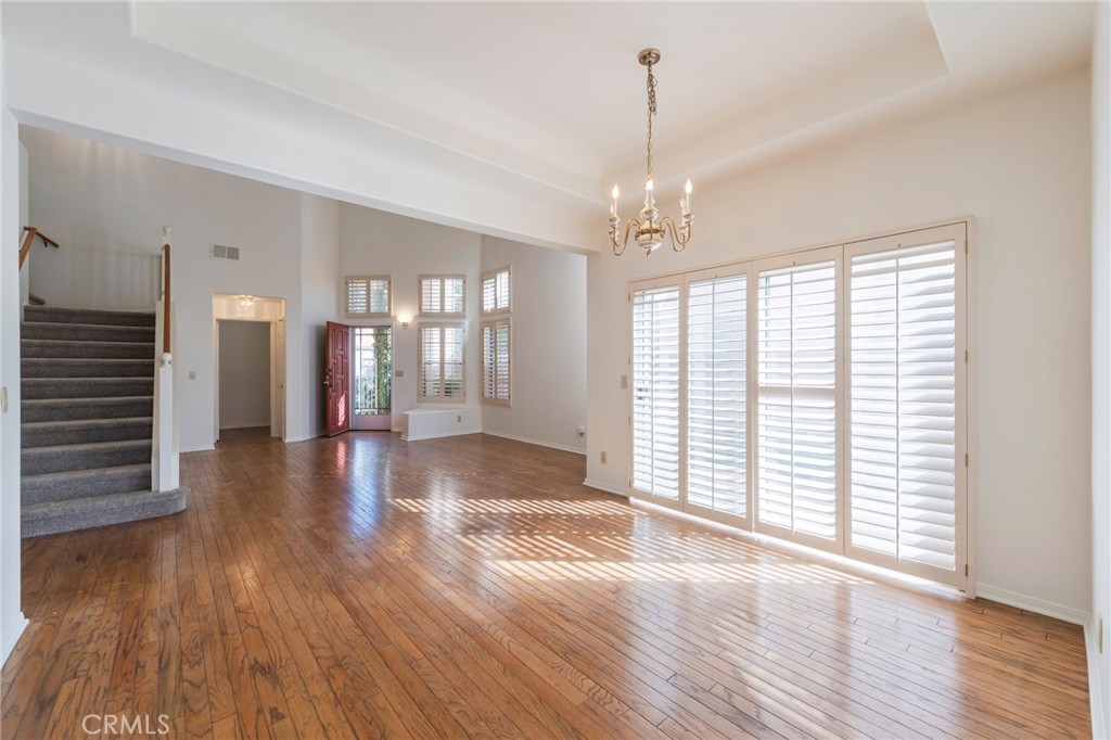 24181 Via Prima Vera