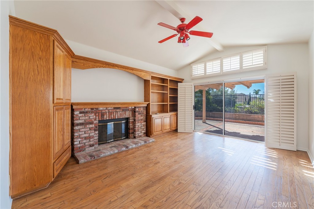 24181 Via Prima Vera