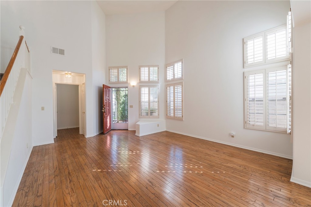 24181 Via Prima Vera