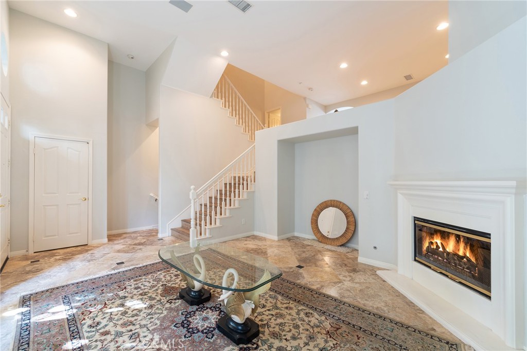 6267 Pacific Pointe Drive